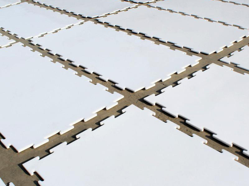 髣真滑(hua)氷闆的材料(liao)