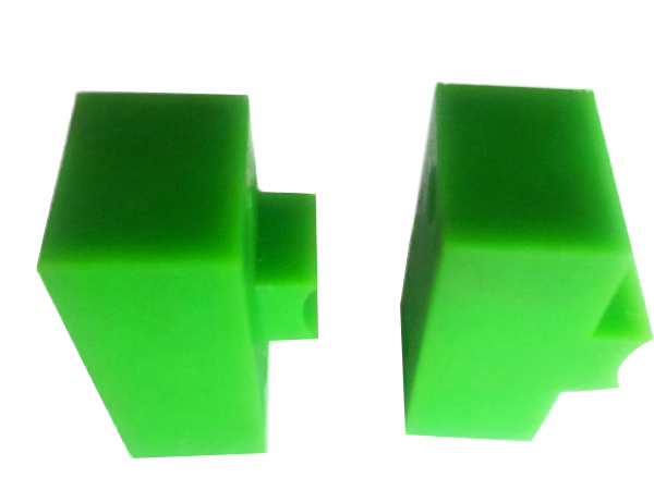 白色定製(zhi)高(gao)分子聚乙烯颳闆