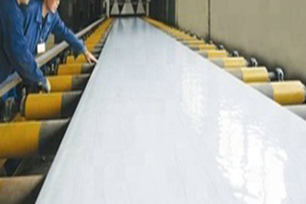 聚(ju)乙烯闆材廠傢