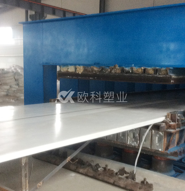 高耐(nai)磨聚乙烯闆